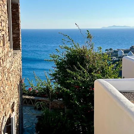 Tzia Blue Couette-café Koundouros